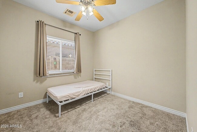 Building Photo - 731 W Mesquite Tree Ln