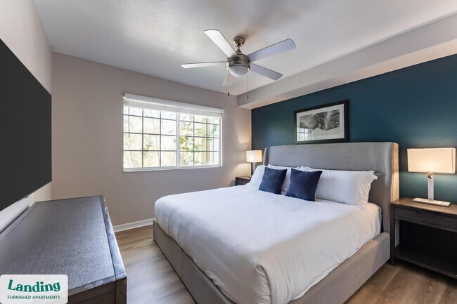 Building Photo - 10200 Falcon Pine Blvd