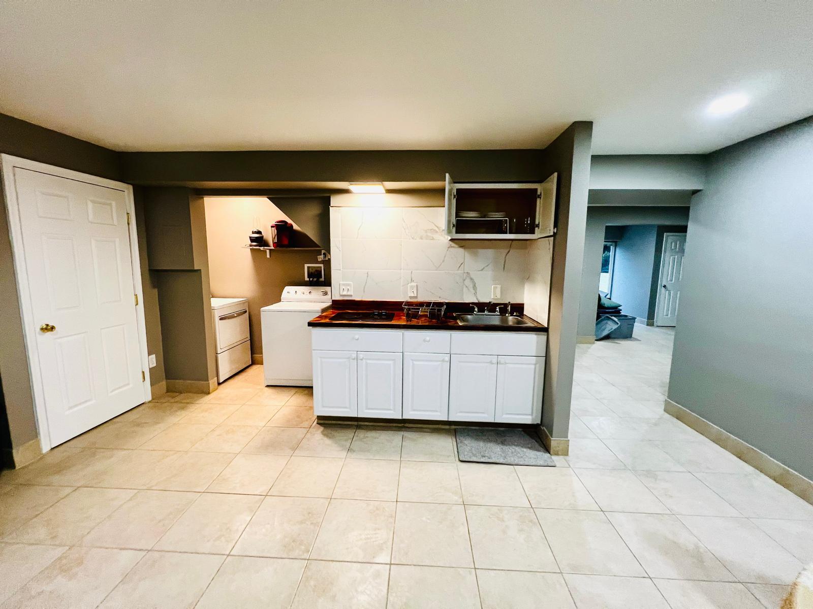 Building Photo - 2175 Forman Ct
