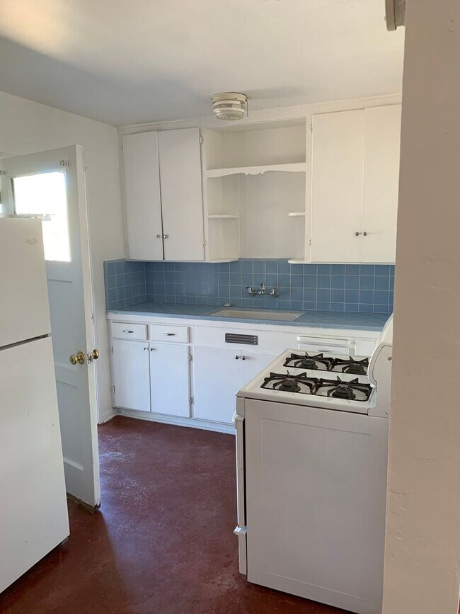 Building Photo - Great Tucson Rental