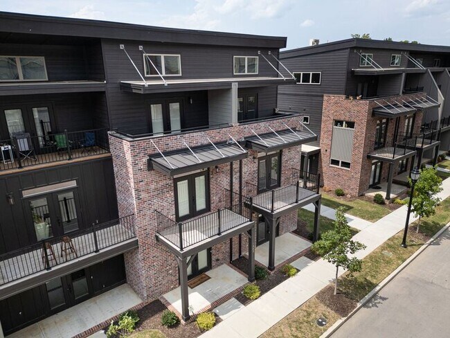 Building Photo - 1873 S Watkins St