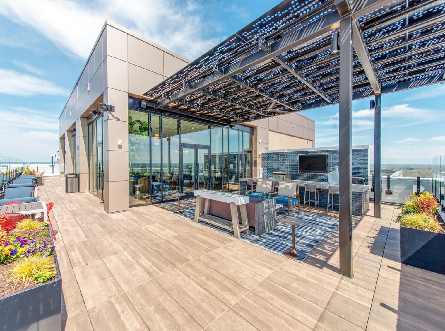 Building Photo - 14020 Stream Wy