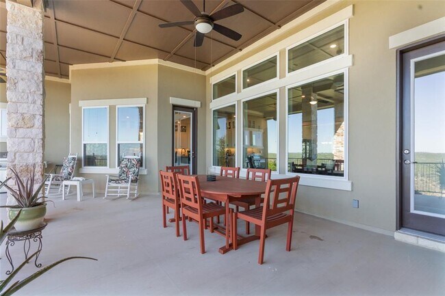 Building Photo - 235 Chestnut Crossing