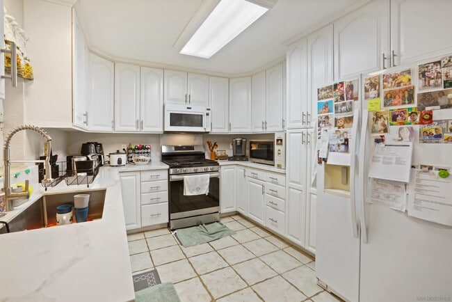 Building Photo - 1286 Waxwing Ln