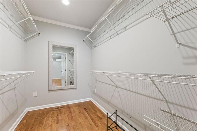 Building Photo - 2679 Harrington Dr