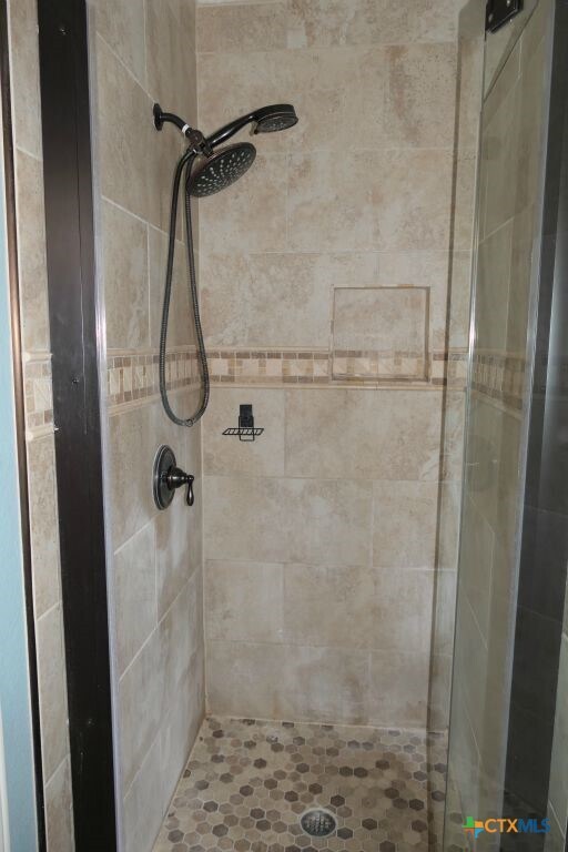 Building Photo - 413 Cattail Cir