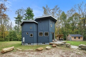 Building Photo - Modern, Tiny Home Retreat with Bonus Studio, Pet Friendly- Becket, MA