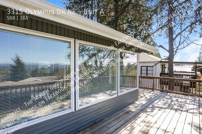 Building Photo - 3315 Olympus Dr NE