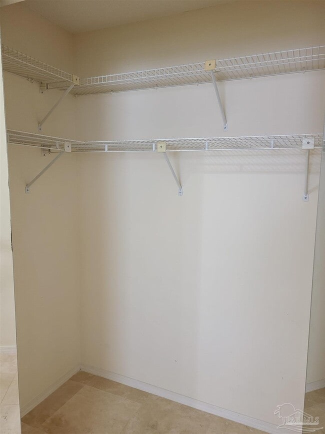 Building Photo - 5051 Grande Dr