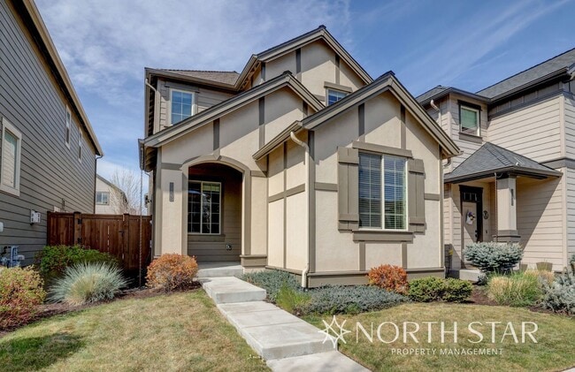 Building Photo - Charming home in Bend!