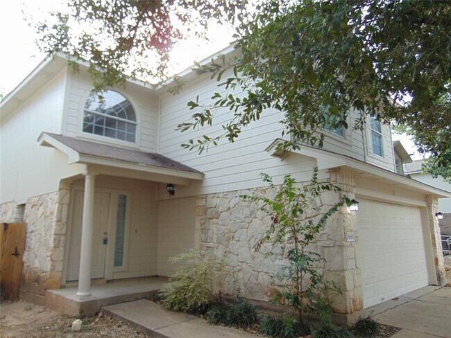 Primary Photo - 11611 James B Connolly Ln