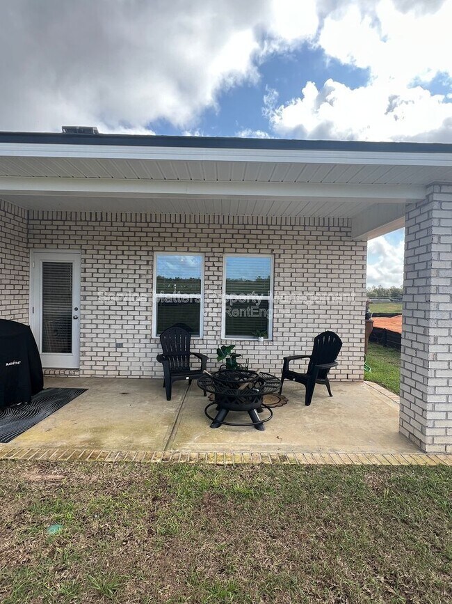 Building Photo - 5964 Sargassum Ln