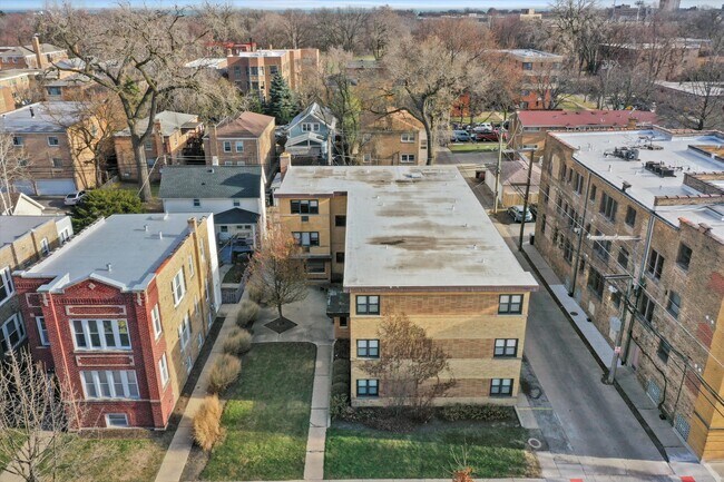 Building Photo - 311 Sherman-2C
