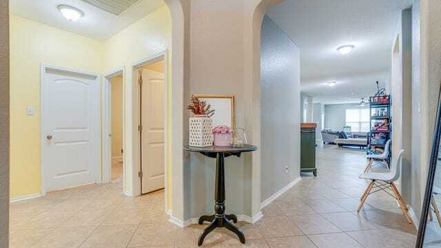 Building Photo - 12310 Red Maple Way