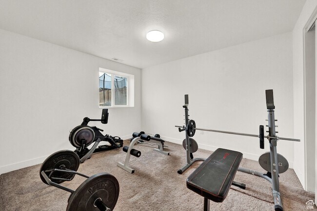 Building Photo - 15162 S Cantle Dr