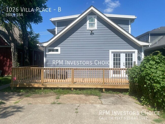 Building Photo - 1026 Villa Pl