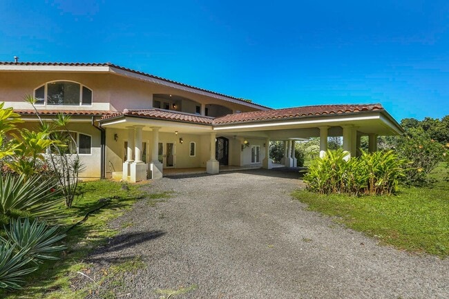 Building Photo - 4570A Wailapa Rd