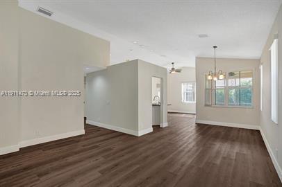 Building Photo - 955 Savannah Falls Dr