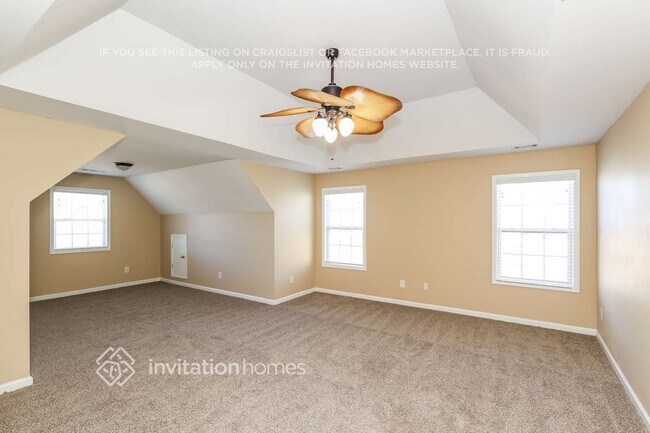 Building Photo - 660 Fullier Cir SW