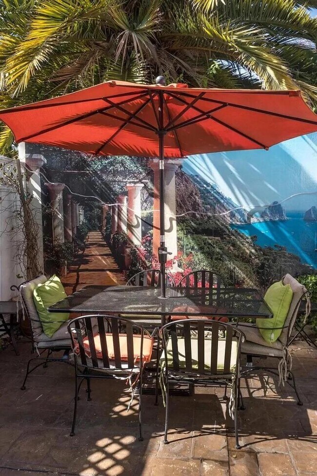 Building Photo - 101 Linden Ave