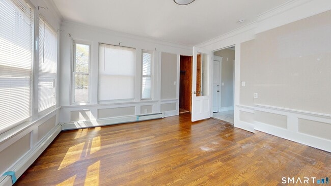 Building Photo - 1616 Chapel St