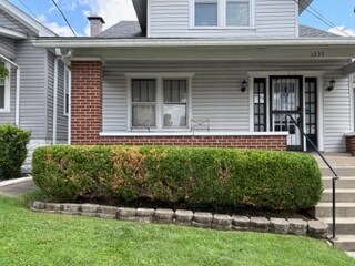 Front Elevation - 1235 Lydia St