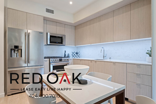 Building Photo - 5851 1/4 W 88th -Prestige Suite 225A-88