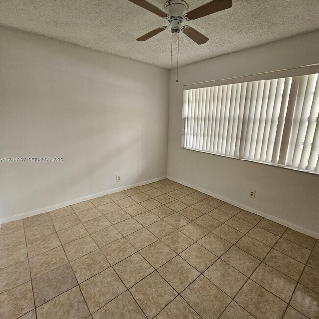Building Photo - 3070 NW 48th Terrace