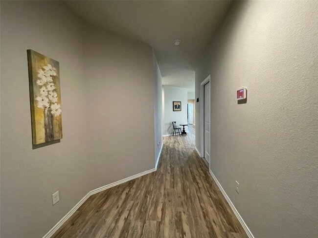 Building Photo - 20919 Corisande St