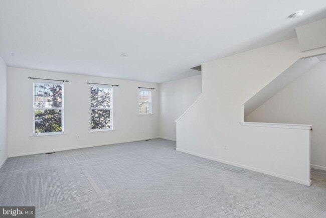Building Photo - 151 Tidbury Crossing