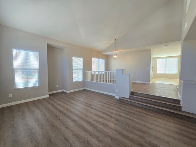 Building Photo - Rhodes Ranch 2 Story Rental