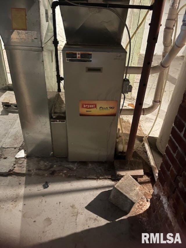 Building Photo - 1015 Arlington Ct