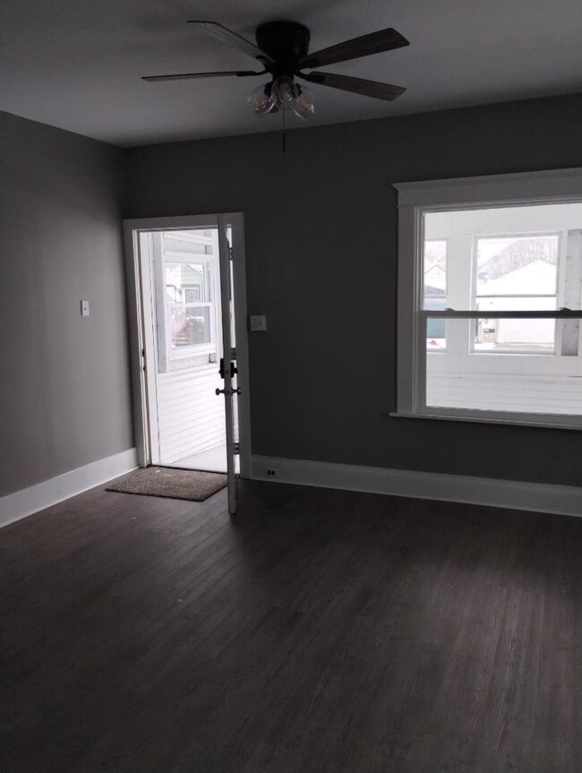 Building Photo - 2647 White St