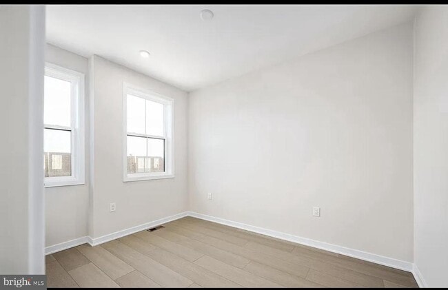 Building Photo - 4768 Sully Pt Ln