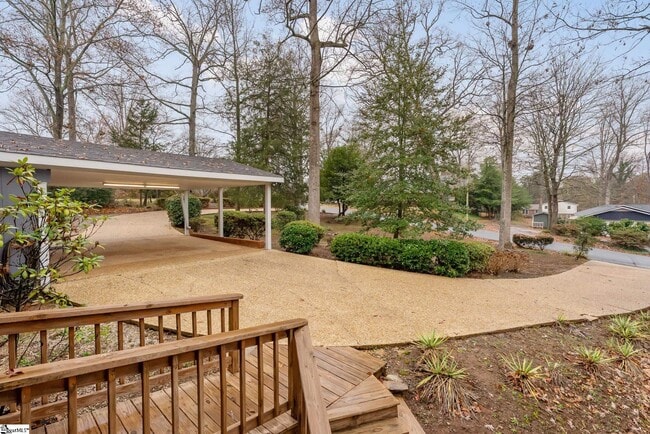 Building Photo - 103 Robinall Dr