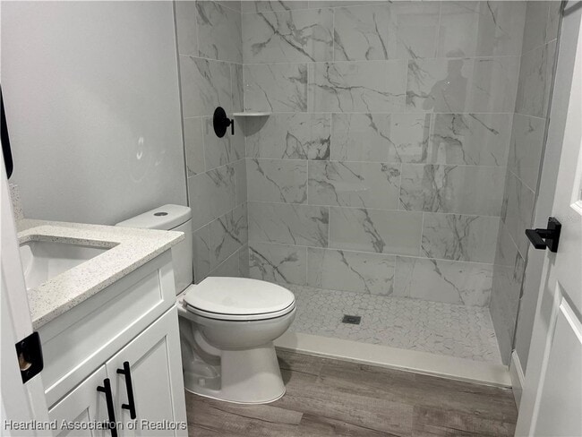 Building Photo - 7213 Ancha St