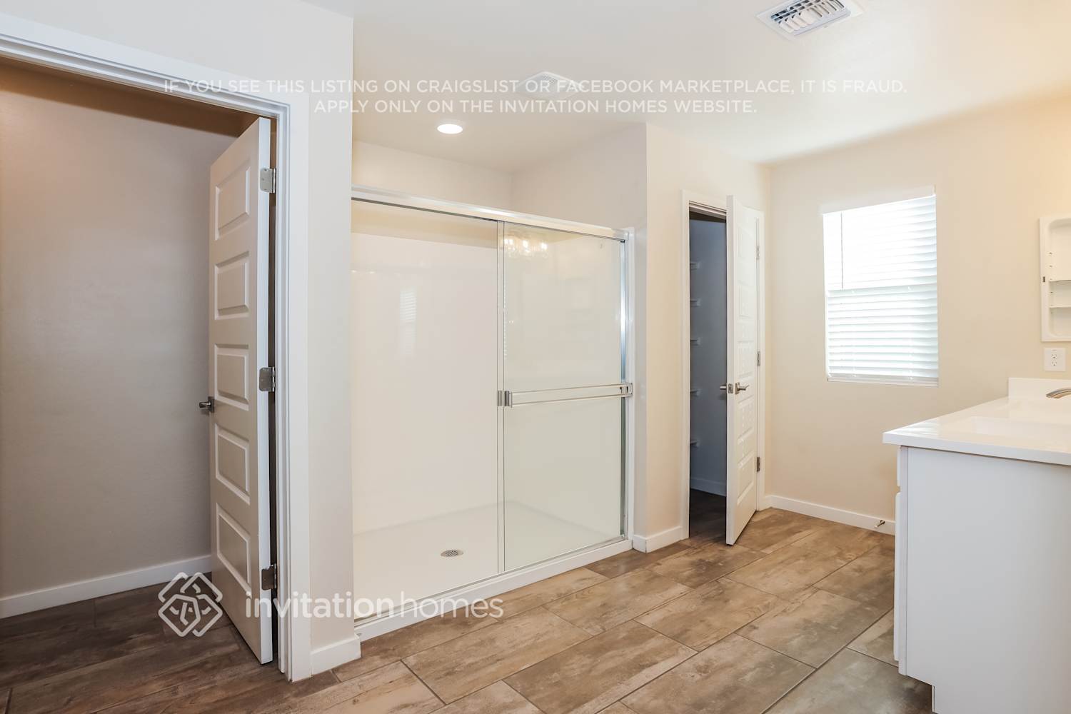 Building Photo - 2351 W Jessica Ln