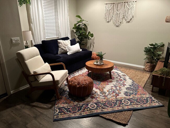 Building Photo - Beautifully upgraded 3-bedroom, 4-bathroom Simi Valley home