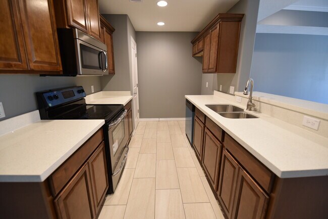 Building Photo - 315 North 2 1/2 St. Ste B