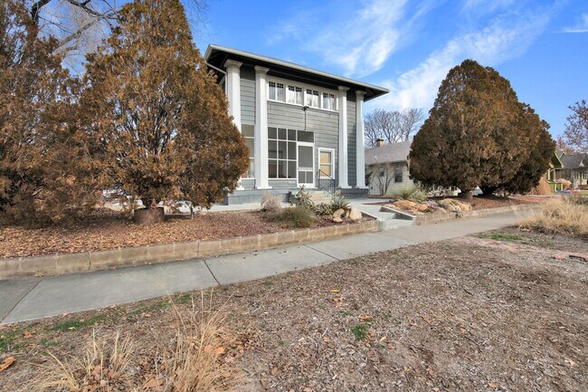 Building Photo - 540 Hill Ave