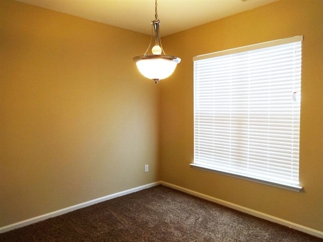 Building Photo - 578 English Oak Cir