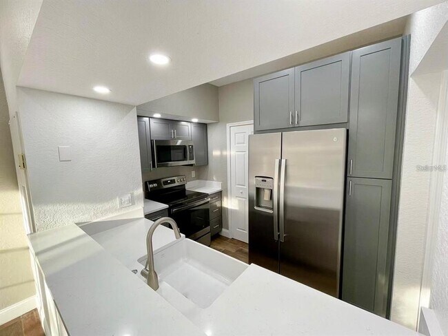 Building Photo - 5017 City St