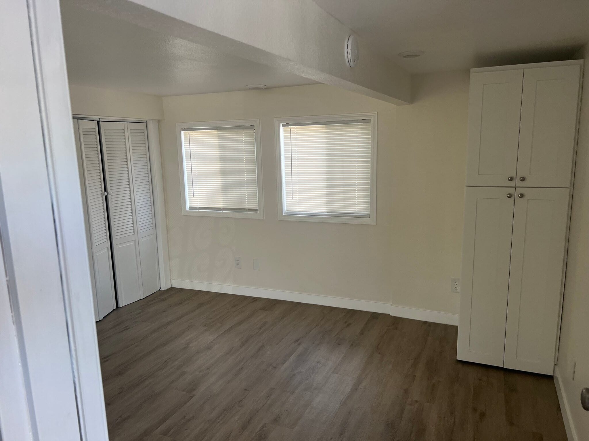 Building Photo - 105 Tinker Way