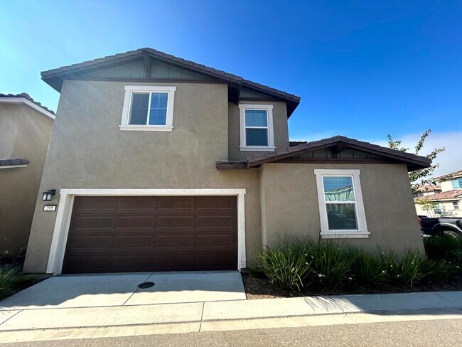 Building Photo - 295 Fuerte Dr