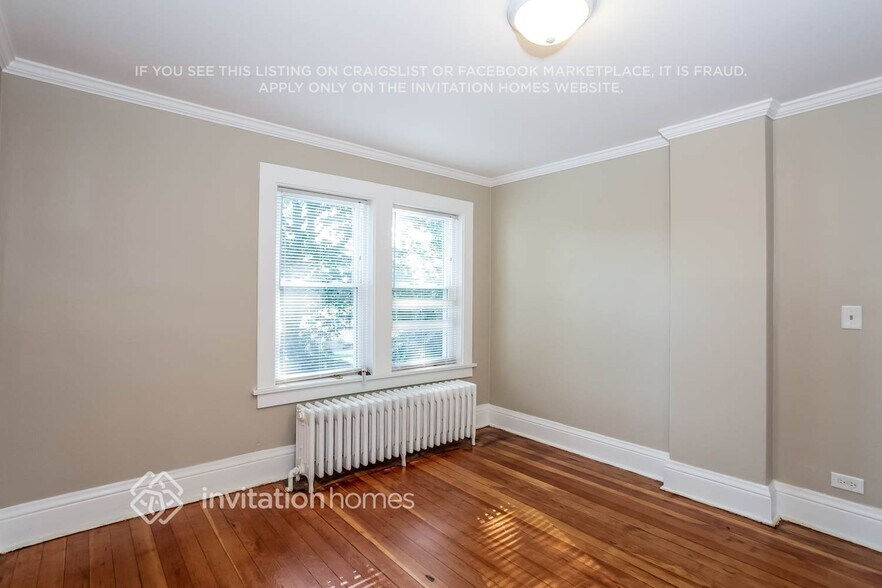 Building Photo - 223 N Biermann Ave