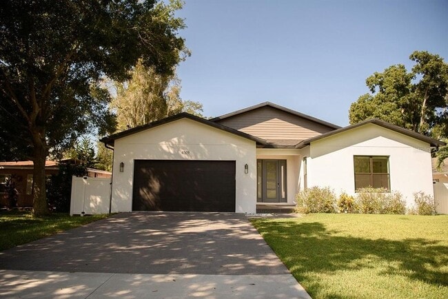 Primary Photo - 4309 S Grady Ave