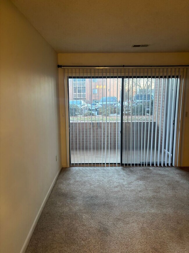 Building Photo - 138 Green Turtle Ln