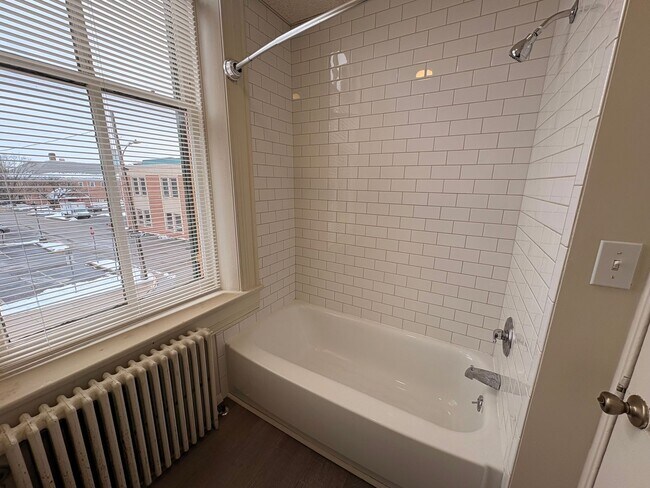 Building Photo - 135 S Duke St