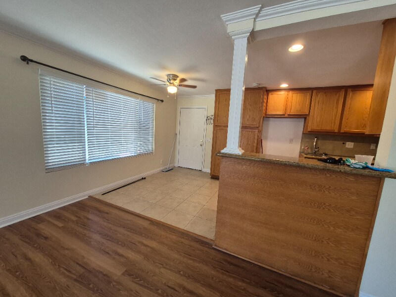 Building Photo - 8939 Mango Ave