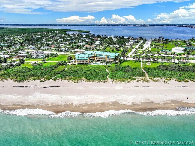Building Photo - 1550 S Ocean Dr
